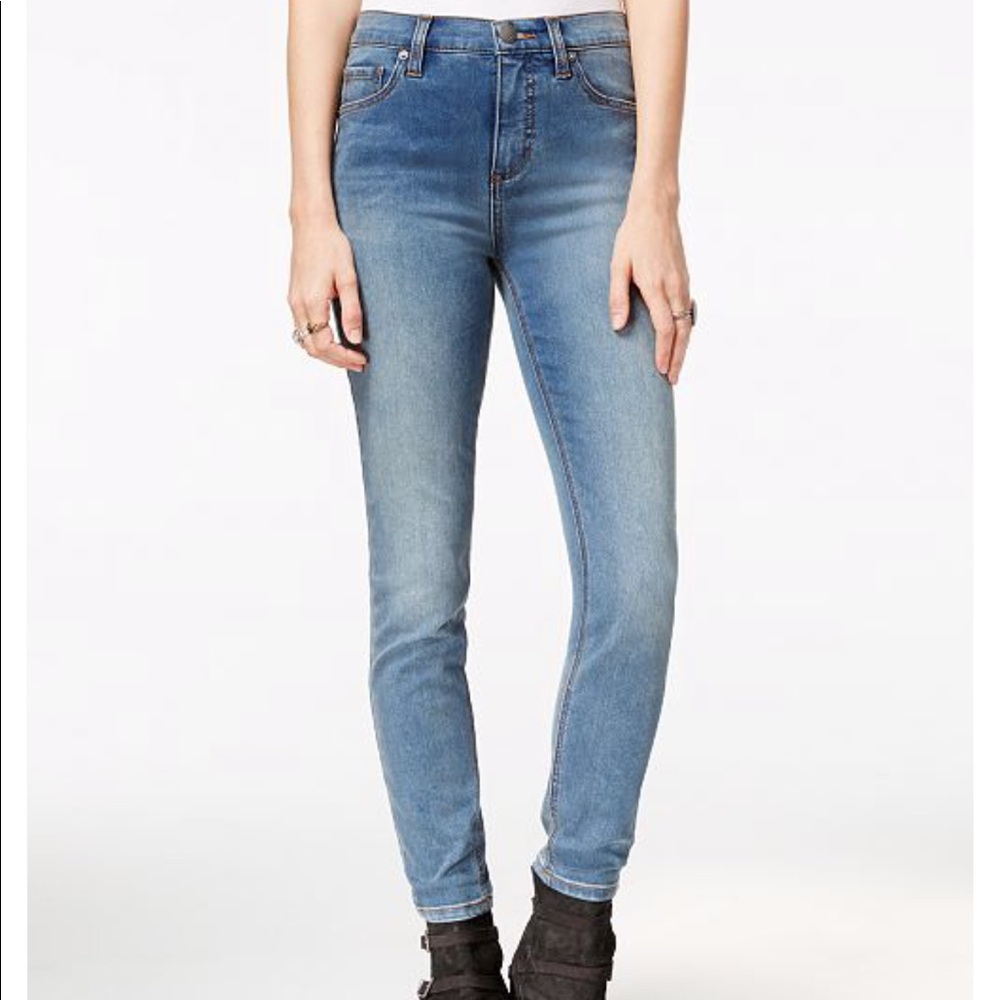 NWOT Free People High-Rise Roller Skinny Jean